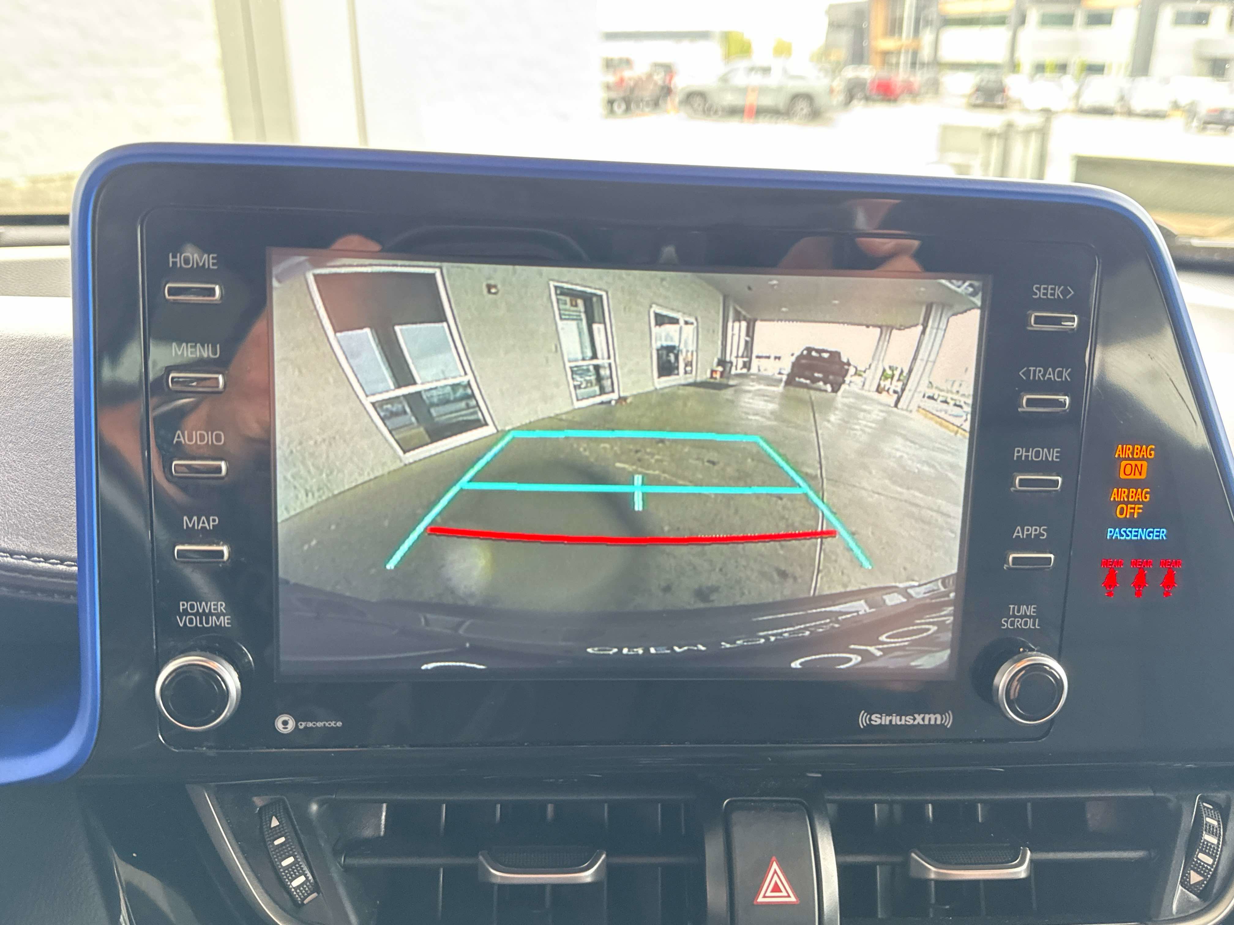 Used 2022 Toyota C-HR XLE FWD image 22