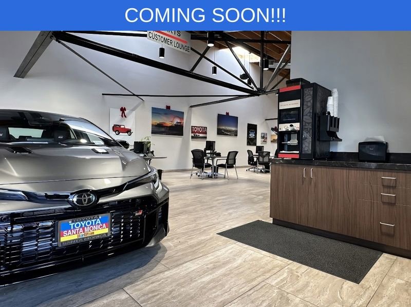 Used 2016 Toyota Camry XLE w/ Moonroof Package image 29