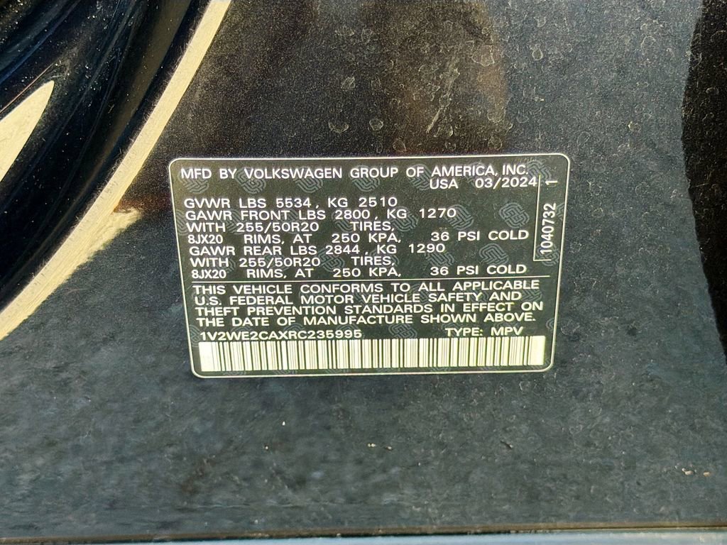 Used 2024 Volkswagen Atlas Cross Sport SE image 43
