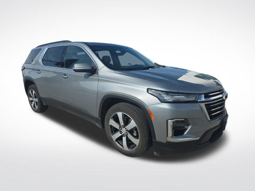 Used 2023 Chevrolet Traverse LT w/ LT Premium Package AWD/4WD image 42