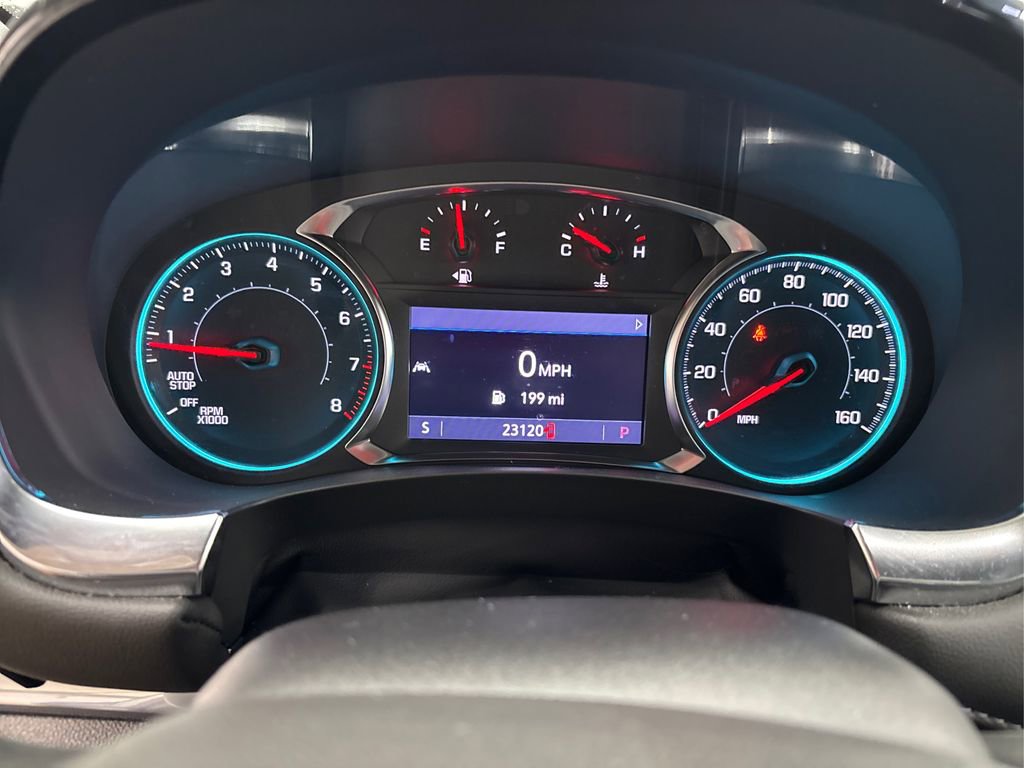 Used 2023 Chevrolet Traverse LT image 22