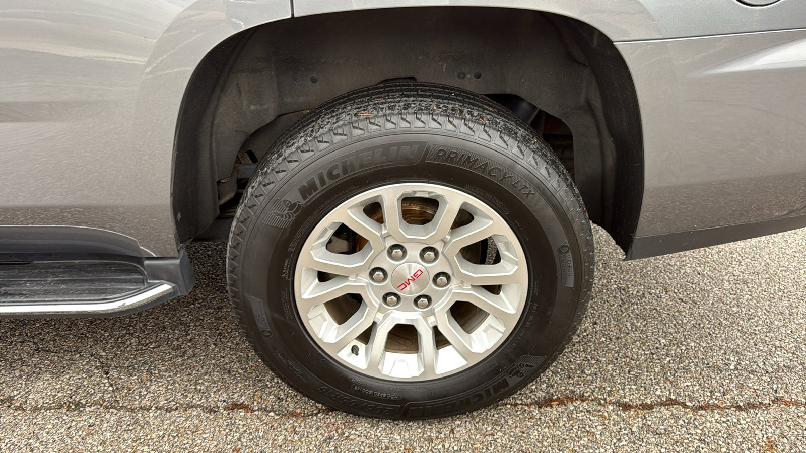 Used 2020 GMC Yukon SLT image 33