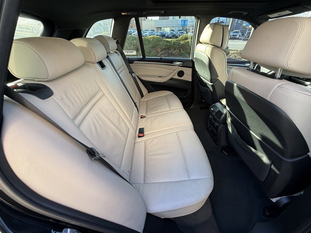 Used 2011 BMW X5 xDrive35i image 38