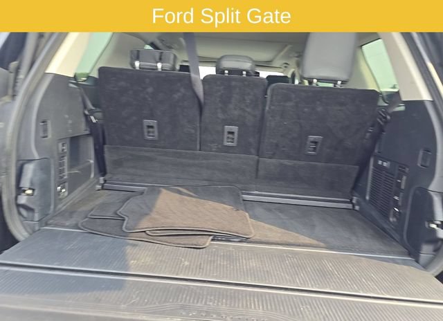 Used 2025 Ford Expedition Active AWD/4WD image 6