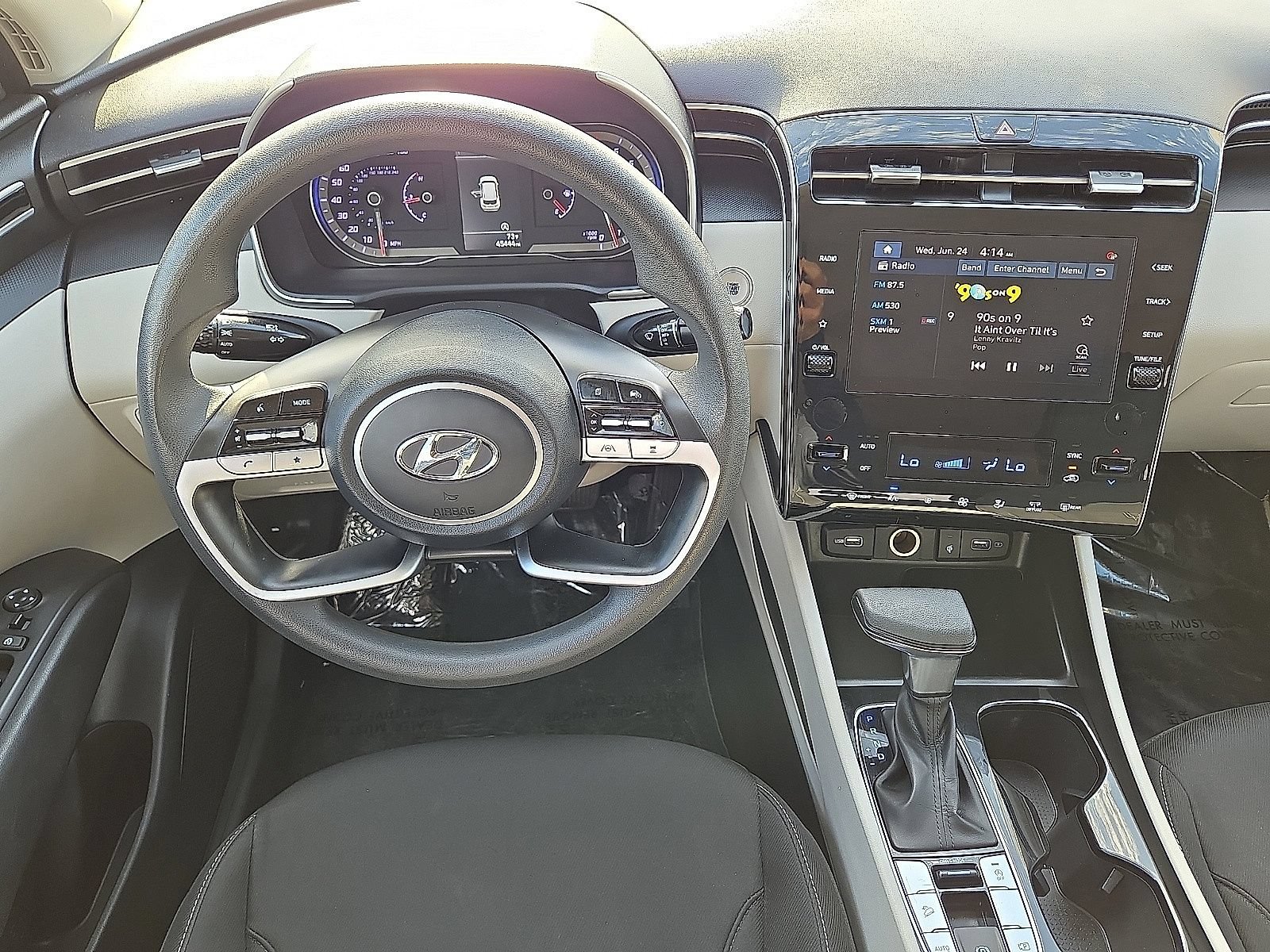 Used 2024 Hyundai Tucson SEL FWD image 18