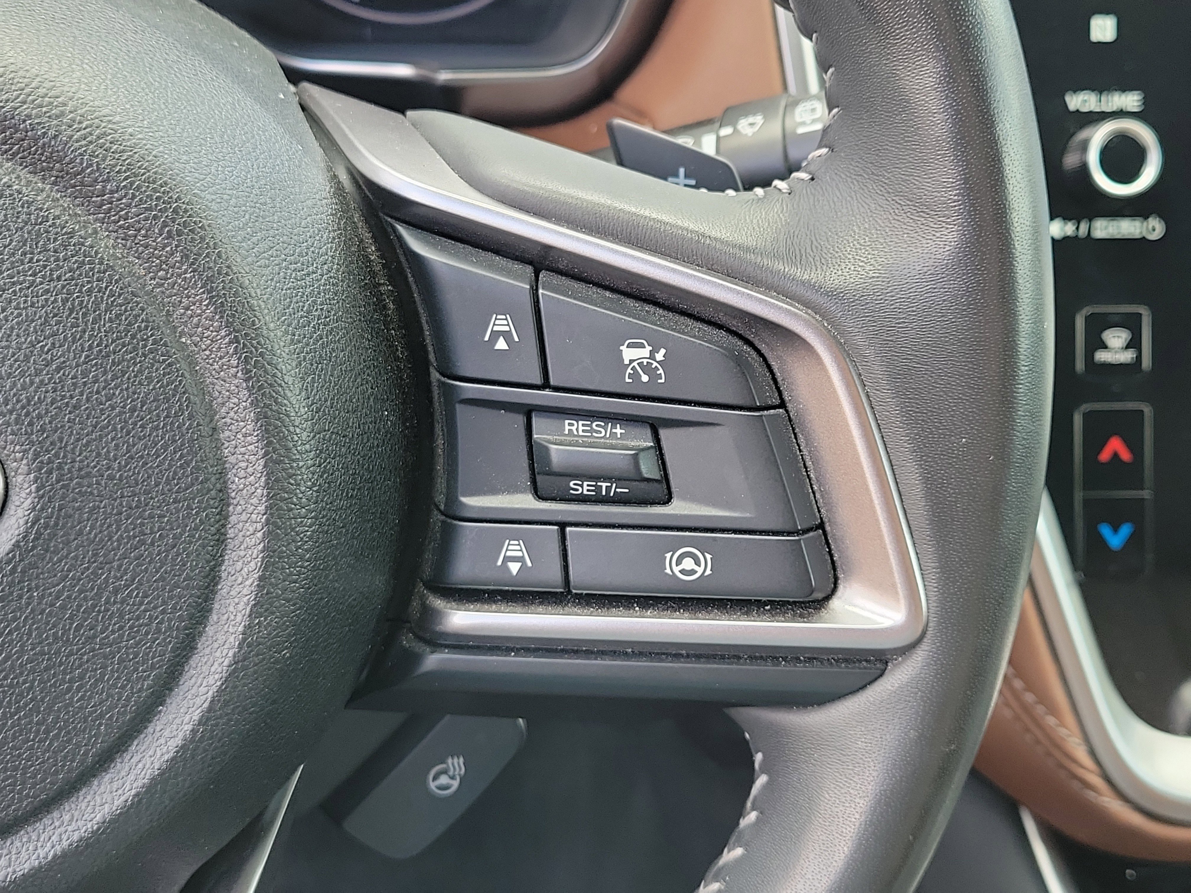 Certified 2023 Subaru Outback Touring AWD/4WD image 24