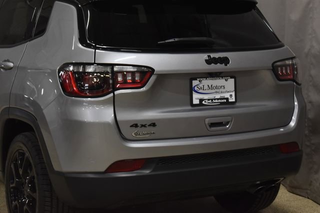 Certified 2022 Jeep Compass Altitude w/ Convenience Group image 9