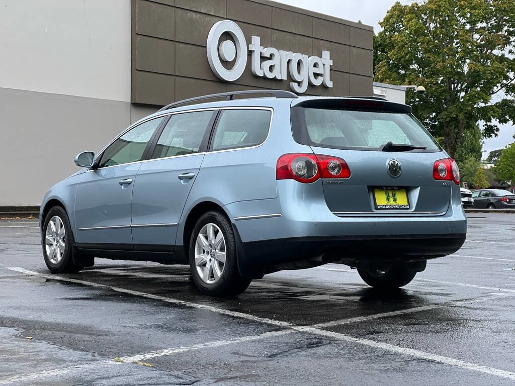 Used 2008 Volkswagen Passat 2.0T image 3