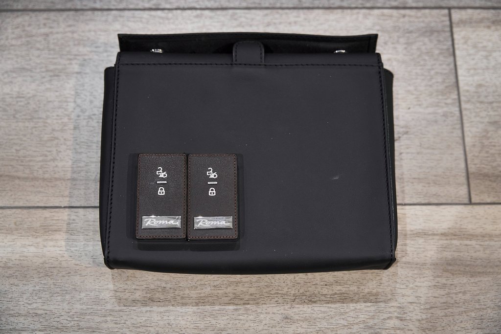 Used 2022 Ferrari Roma image 70