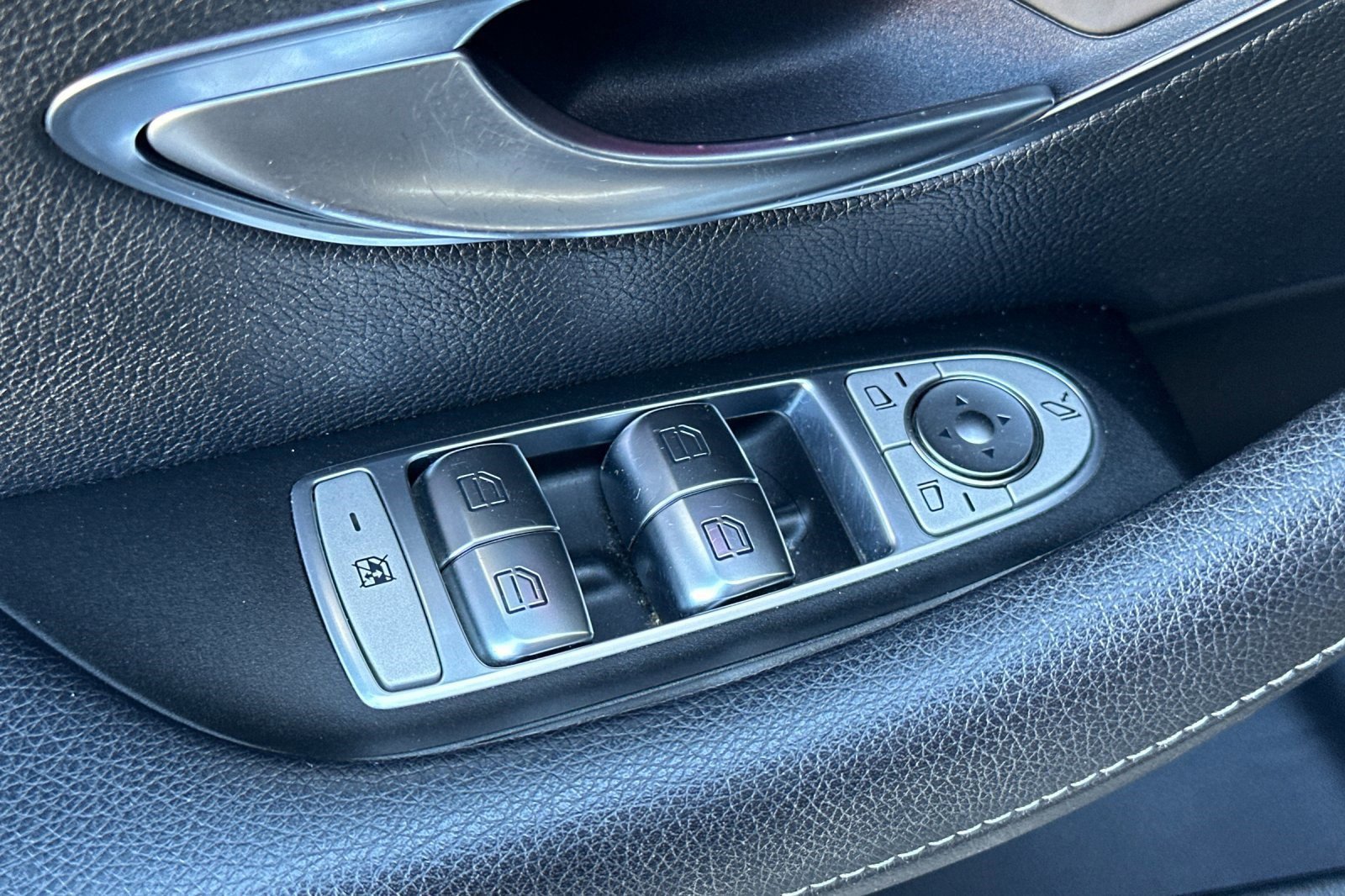 Certified 2019 Mercedes-Benz E 300 image 14