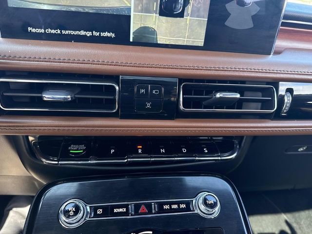 Used 2022 Lincoln Nautilus Reserve w/ Equipment Group 201A AWD/4WD image 31
