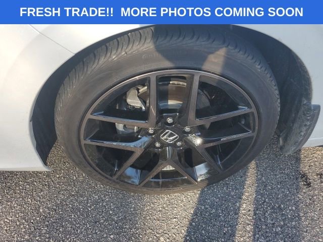 Used 2024 Honda Civic Sport Touring image 11