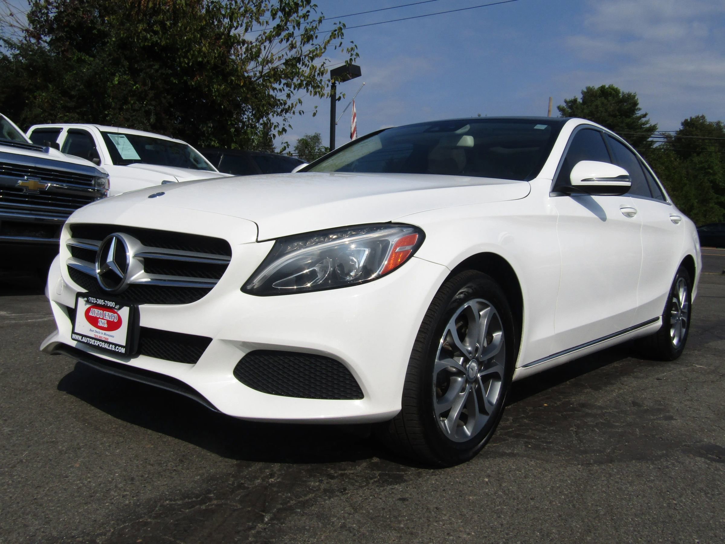 Used 2017 Mercedes-Benz C 300 4MATIC Sedan image 3