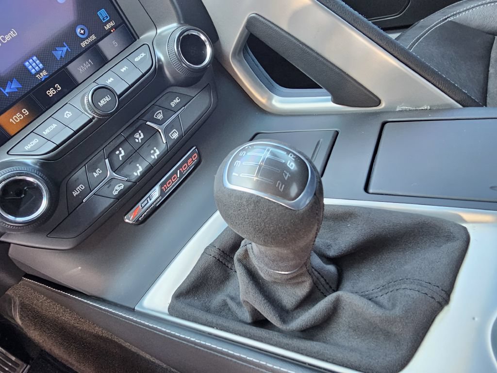 Used 2019 Chevrolet Corvette Z06 RWD image 22