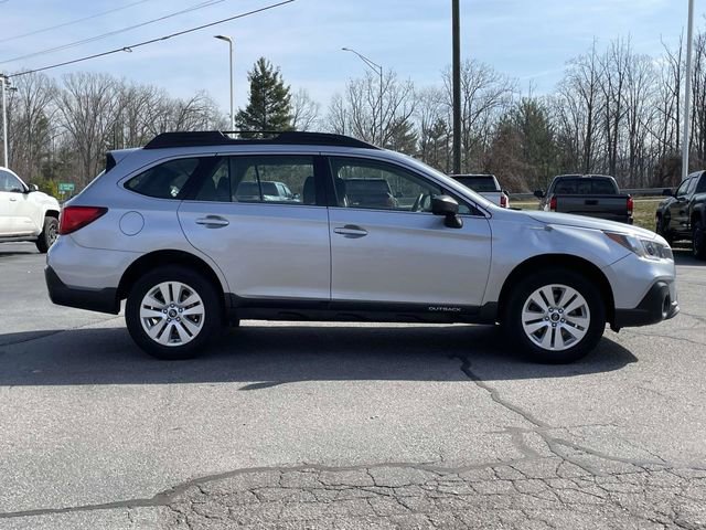 Used 2019 Subaru Outback 2.5i image 6