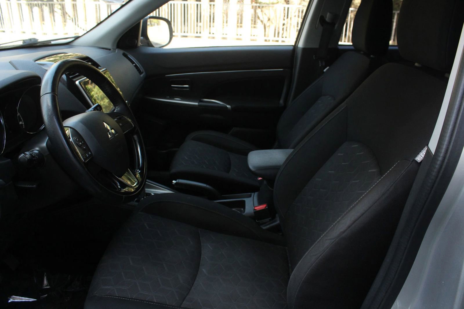 Used 2021 Mitsubishi Outlander Sport SE FWD image 15