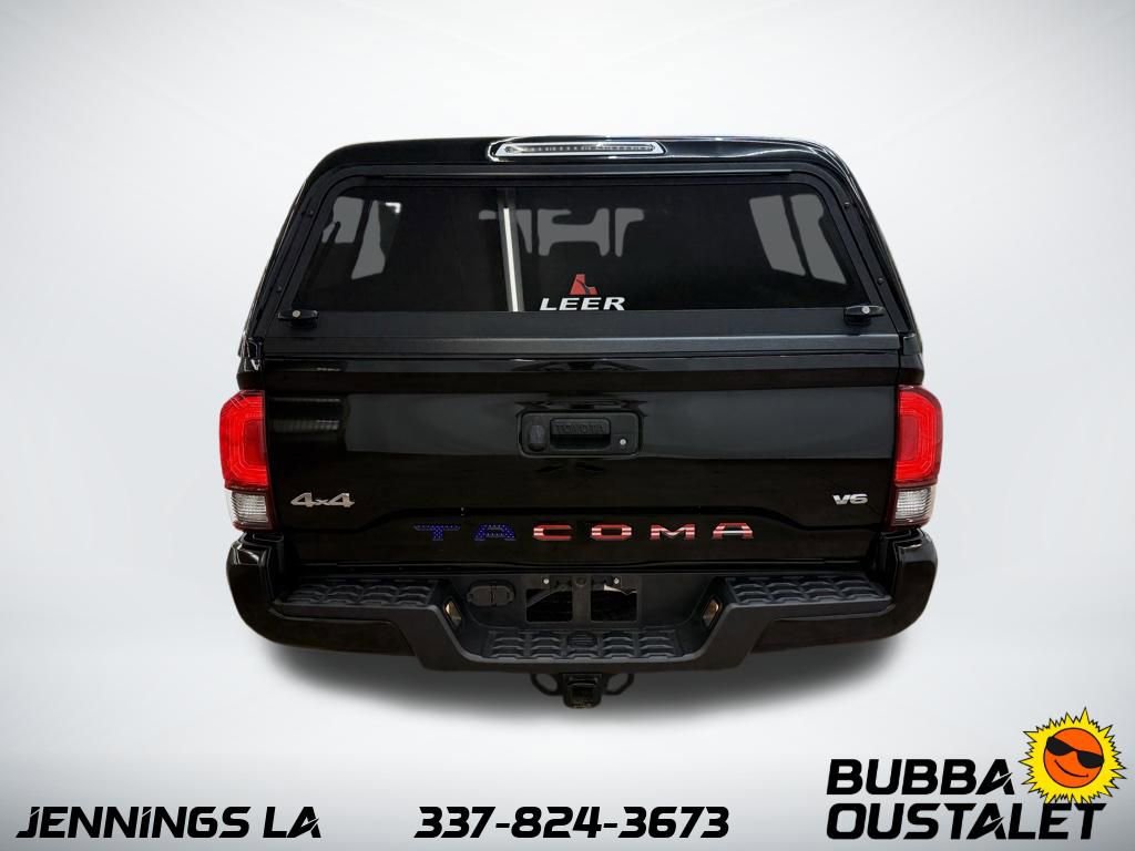 Used 2023 Toyota Tacoma SR AWD/4WD image 4