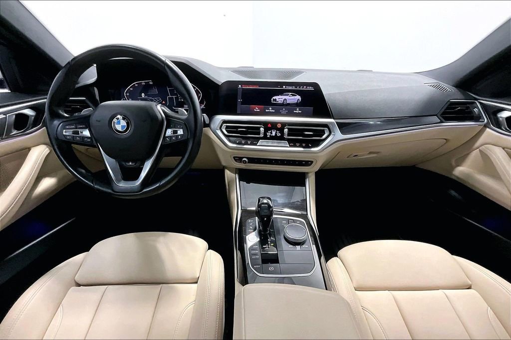 Used 2021 BMW 430i Coupe w/ Premium Package image 18