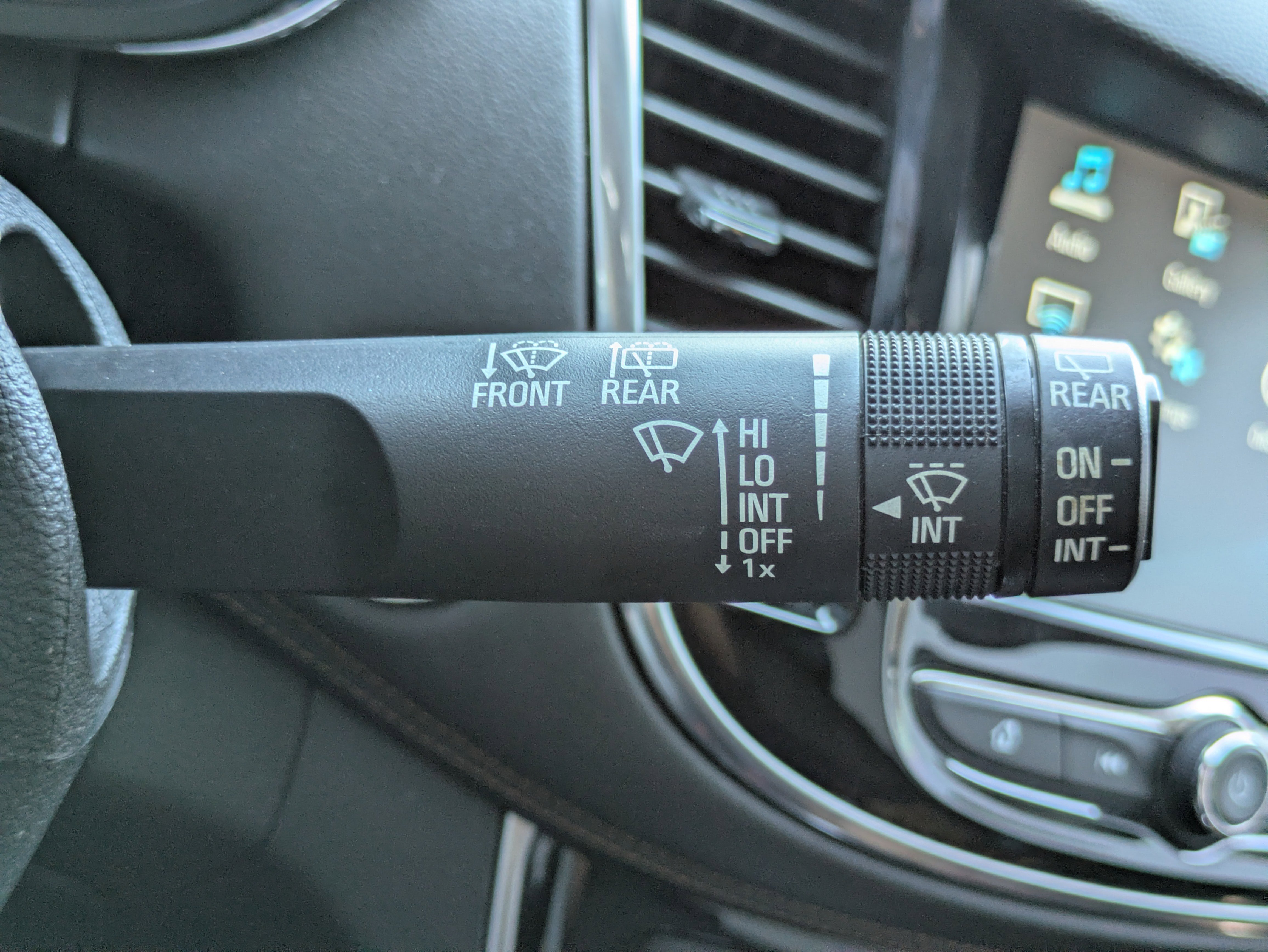 Used 2017 Chevrolet Trax Premier image 18