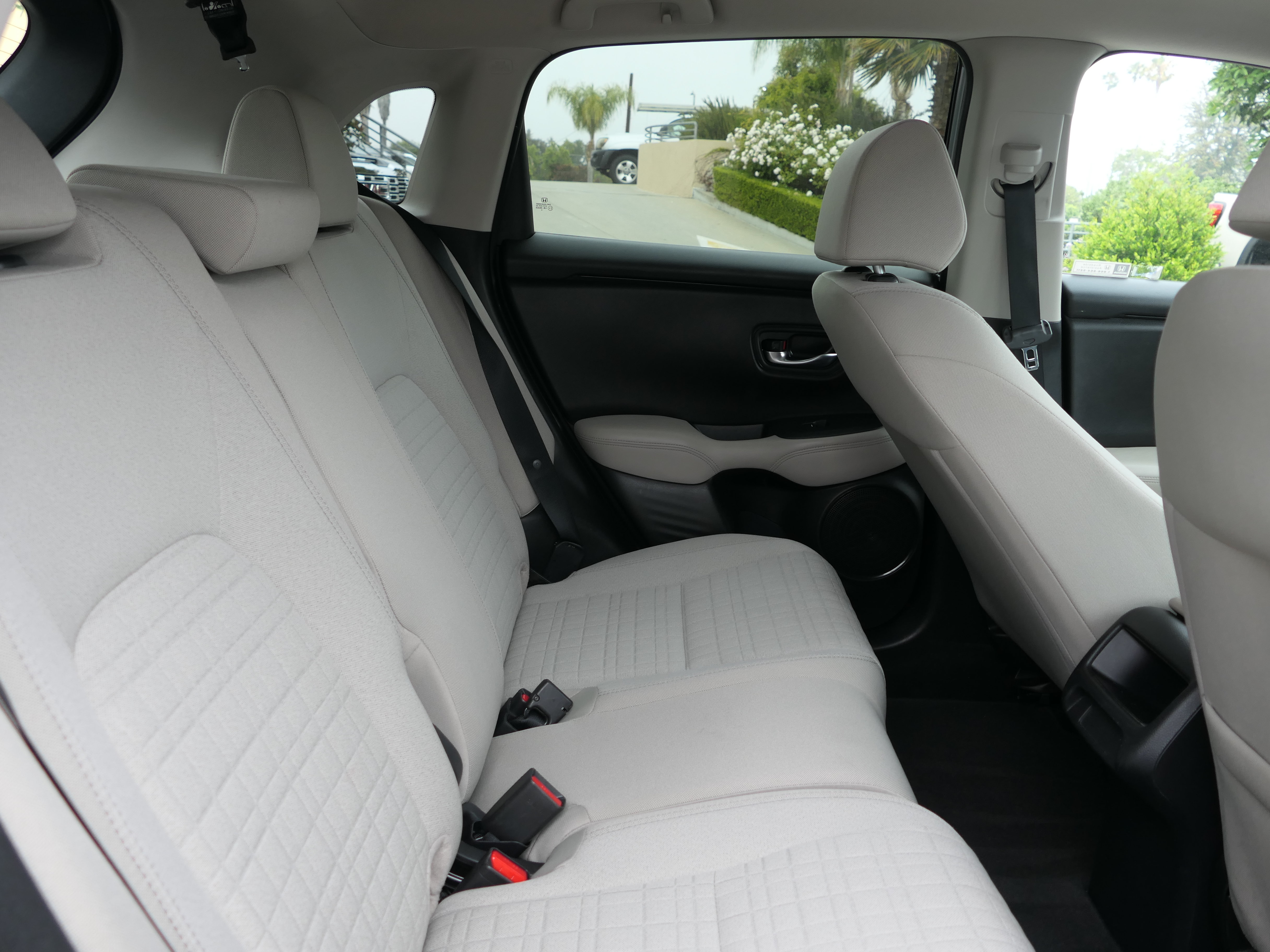 Used 2023 Honda HR-V LX image 22