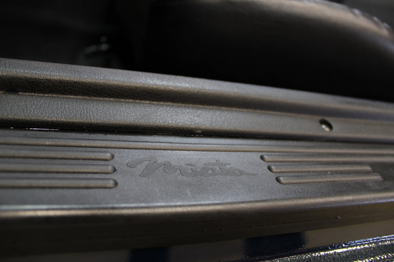 Used 1996 MAZDA MX-5 Miata image 32