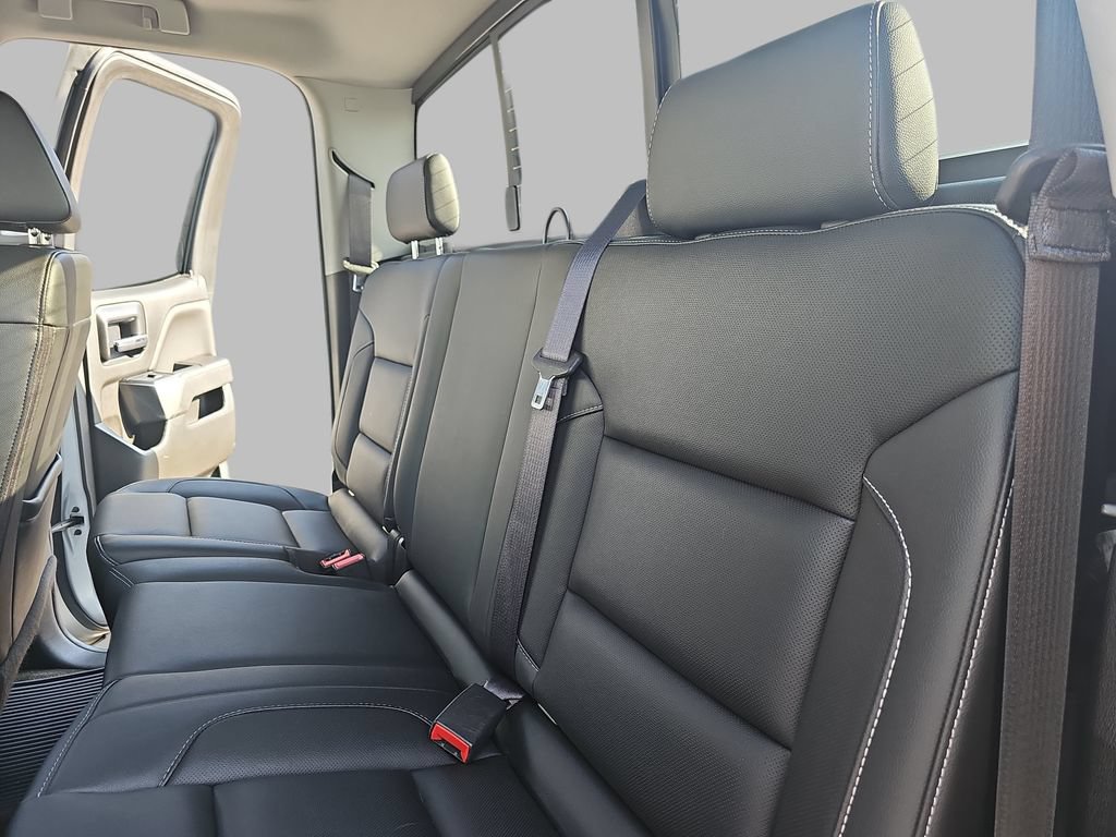Used 2018 Chevrolet Silverado 1500 LTZ Z71 w/ LTZ Plus Package AWD/4WD image 17