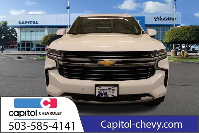 Used 2023 Chevrolet Suburban LT image 8