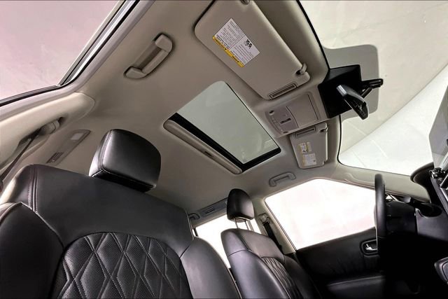 Used 2024 Nissan Armada Platinum w/ Captain's Chairs Package image 22