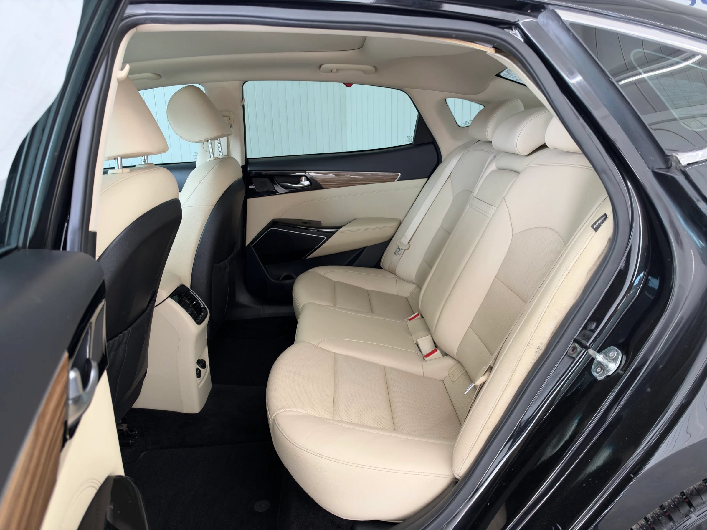 Used 2019 Kia Cadenza Technology FWD image 12