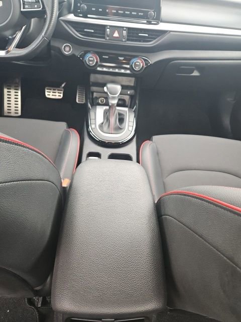 Used 2022 Kia Forte GT w/ GT Technology Package image 41