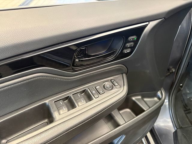 Used 2023 Honda Odyssey Touring image 11
