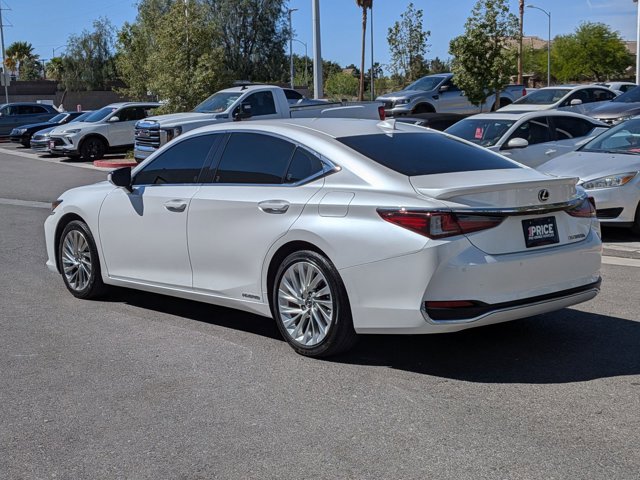Used 2019 Lexus ES 300h w/ Accessory Package 2 image 7