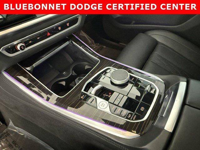 Used 2025 BMW X5 xDrive50e AWD/4WD image 12