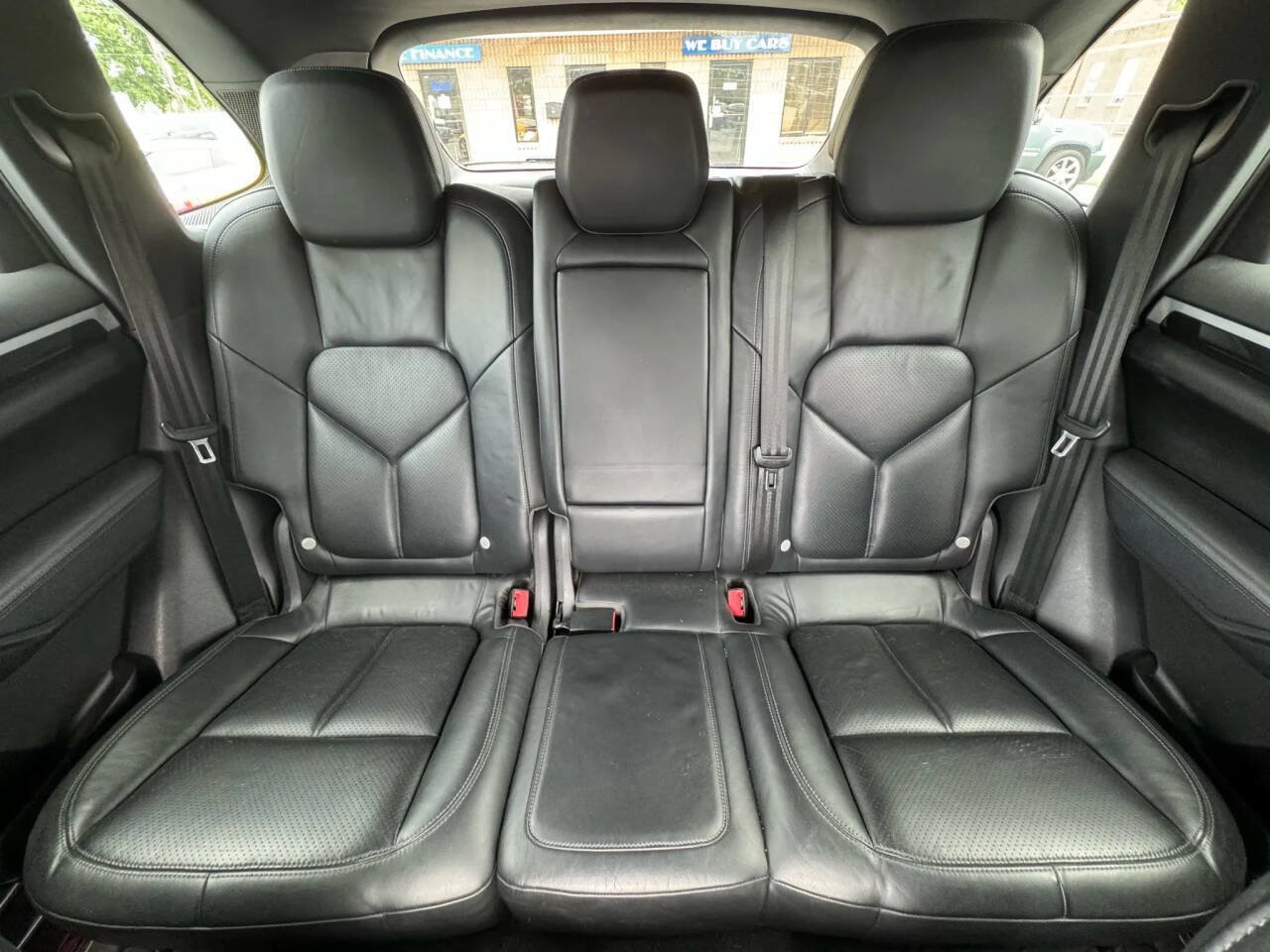 Used 2012 Porsche Cayenne S AWD/4WD image 40