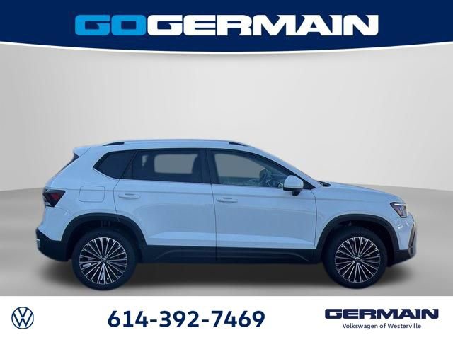 New 2026 Volkswagen Taos SE image 7