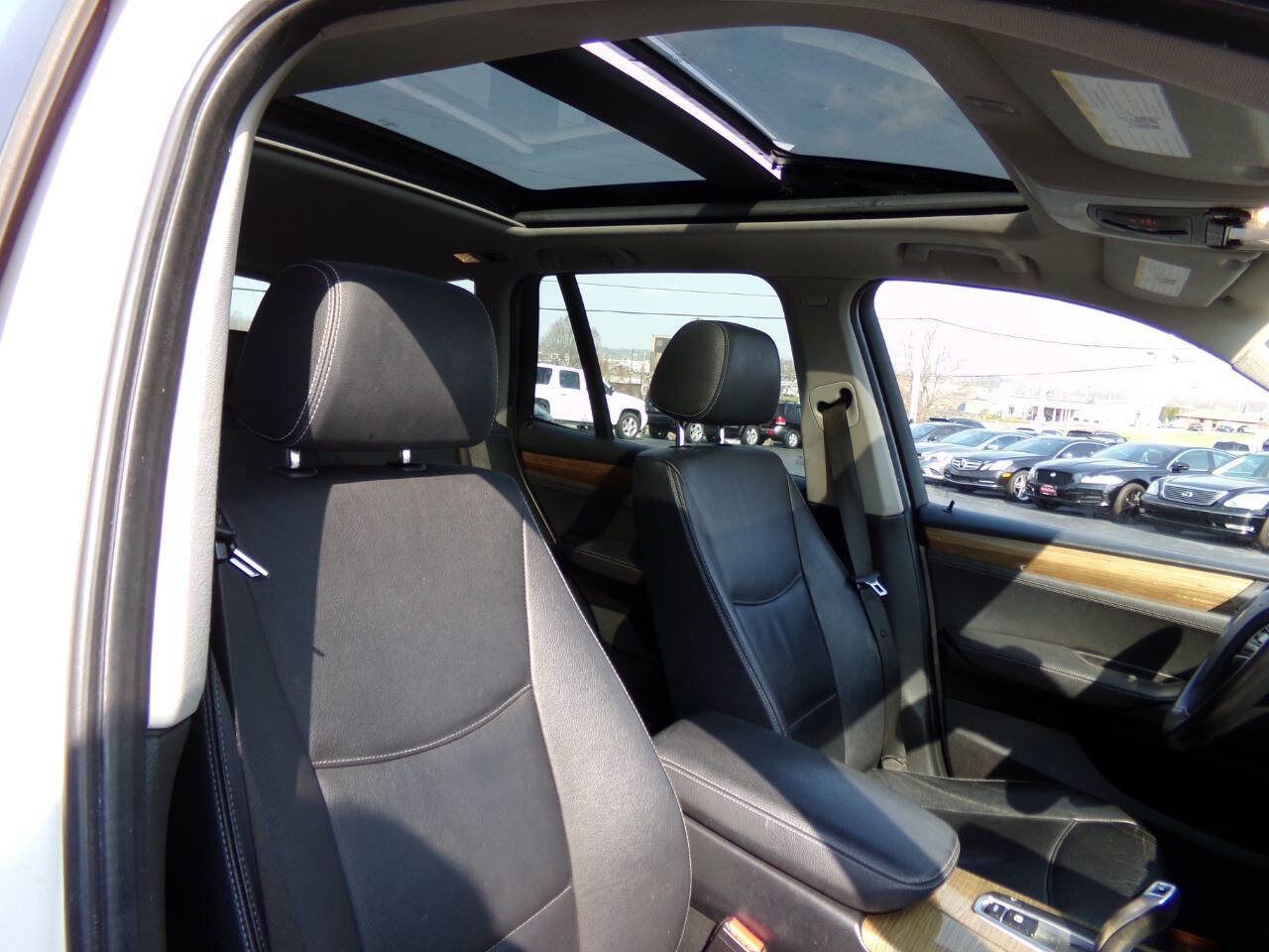 Used 2012 BMW X3 xDrive28i image 31