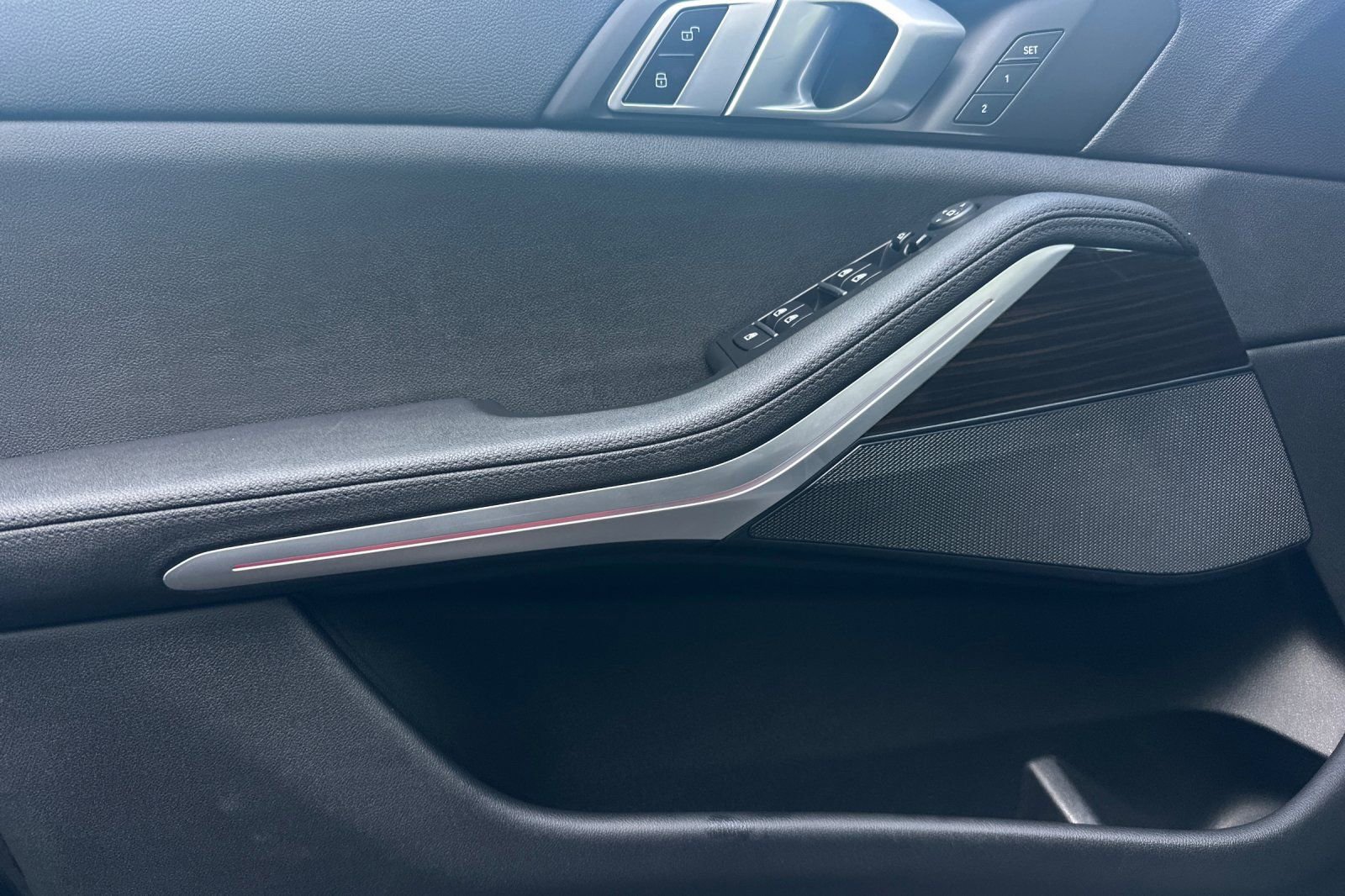 Used 2021 BMW X5 xDrive40i w/ Convenience Package image 13