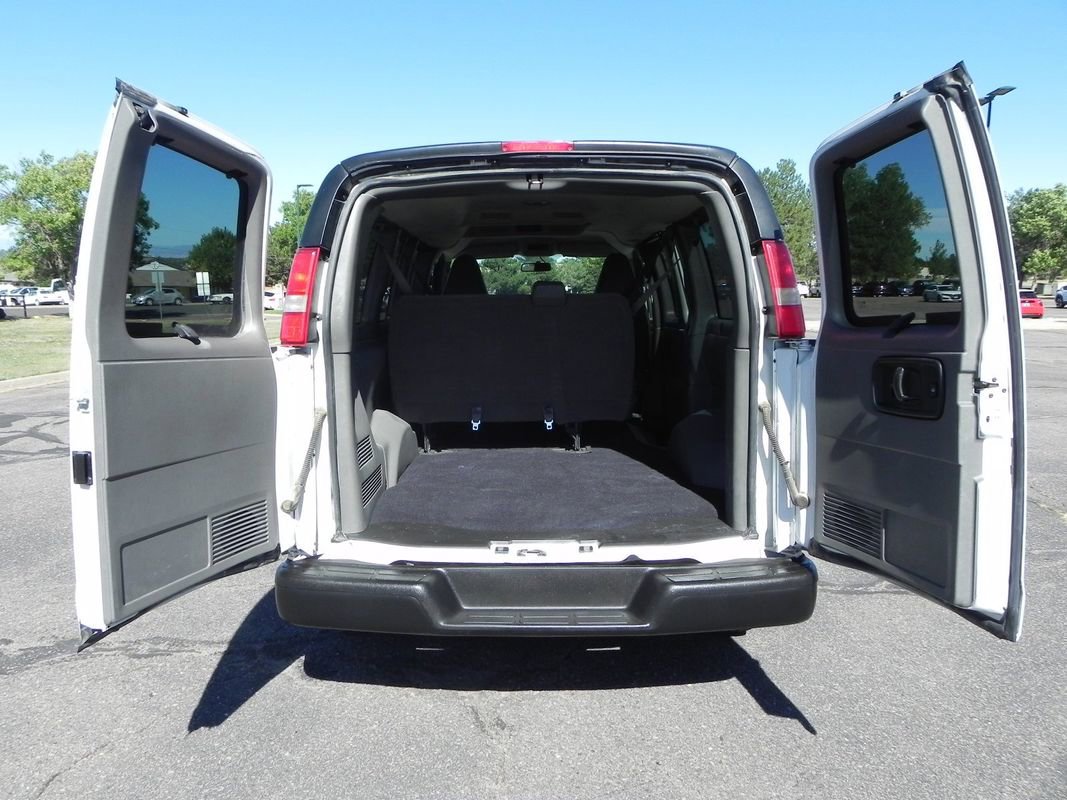 Used 2017 Chevrolet Express 2500 LS image 22
