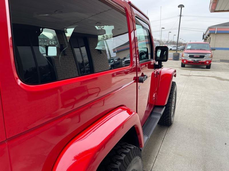 Used 2015 Jeep Wrangler Sahara image 10