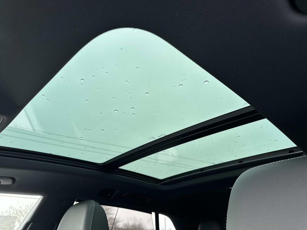 New 2026 Audi Q8 Premium Plus image 27