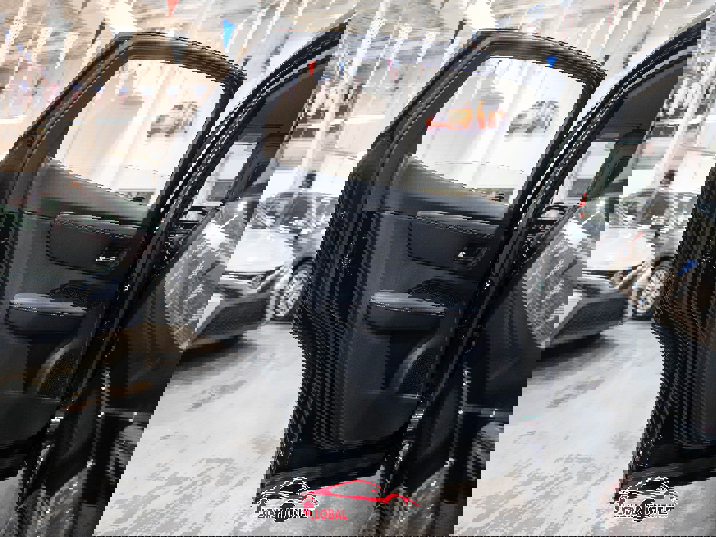 Used 2023 Nissan Ariya AWD image 42