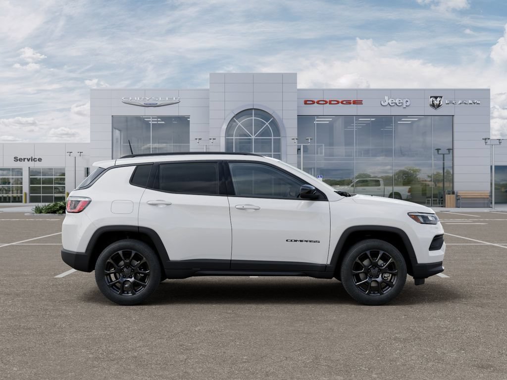 New 2026 Jeep Compass Latitude AWD/4WD image 22