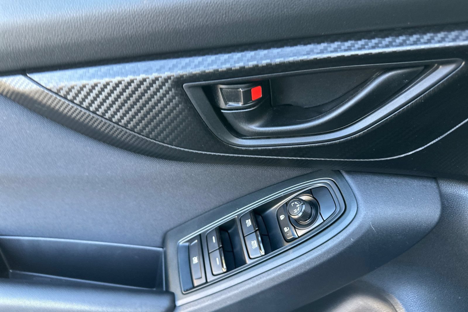 Used 2018 Subaru Impreza 2.0i AWD/4WD image 11