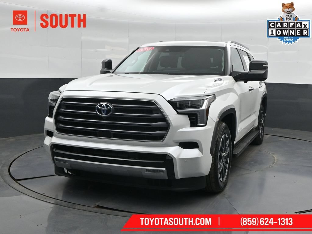 Used 2023 Toyota Sequoia Limited w/ Tow Technology Package AWD/4WD image 5
