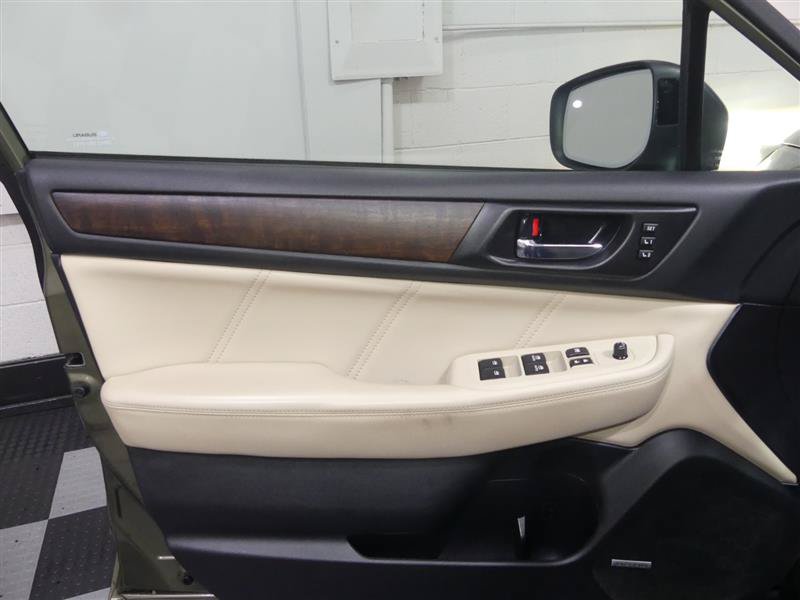 Used 2019 Subaru Outback 2.5i Limited w/ Popular Package #2 AWD/4WD image 18