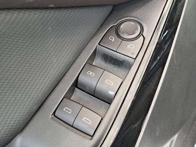 Used 2026 Chevrolet Equinox LT w/ Midnight Edition image 22