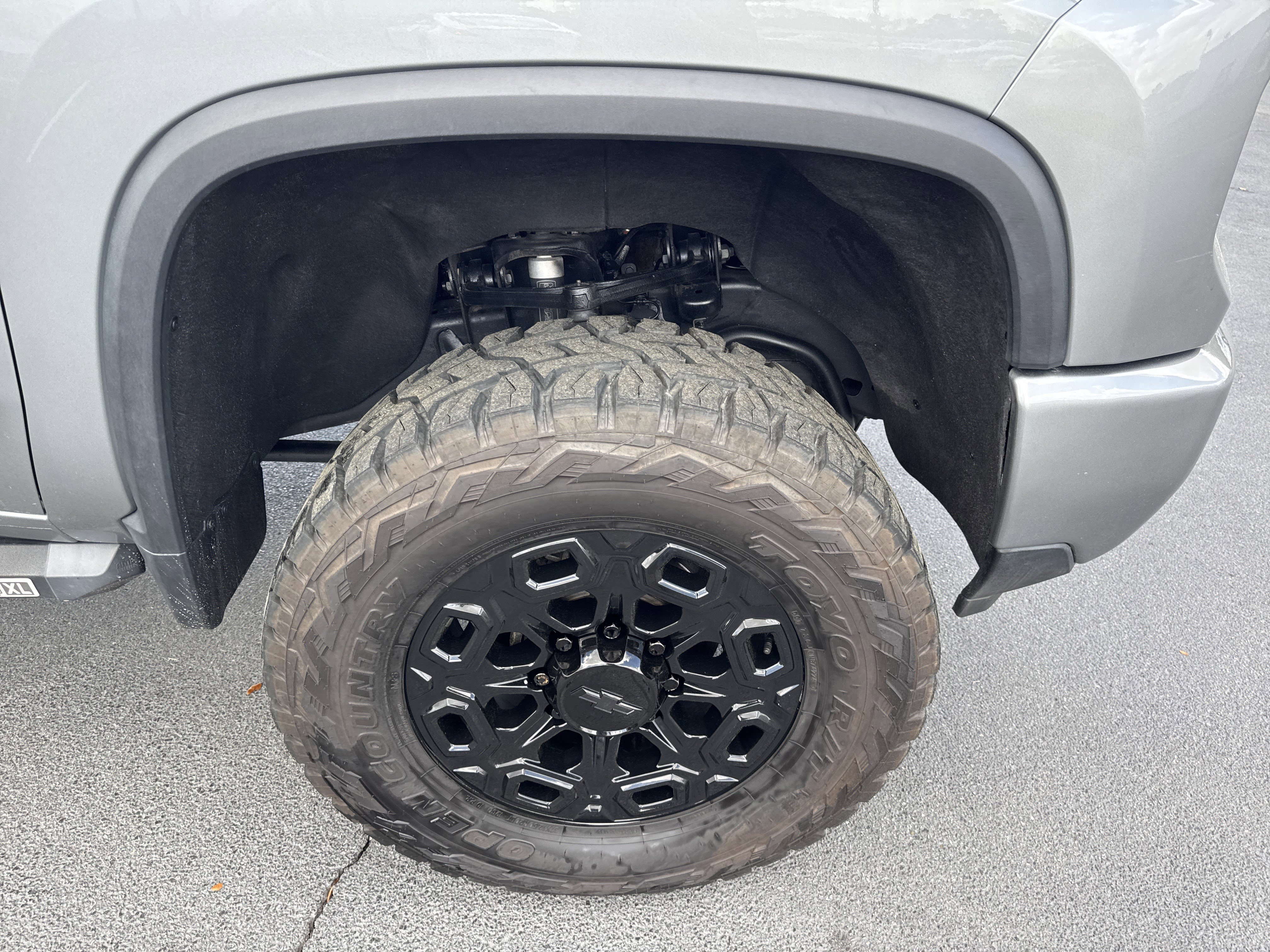 Used 2024 Chevrolet Silverado 3500 High Country w/ High Country Premium Package image 10