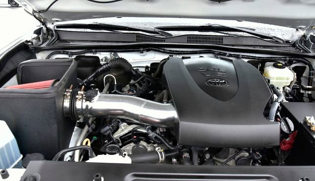 Used 2020 Toyota Tacoma TRD Off-Road image 33