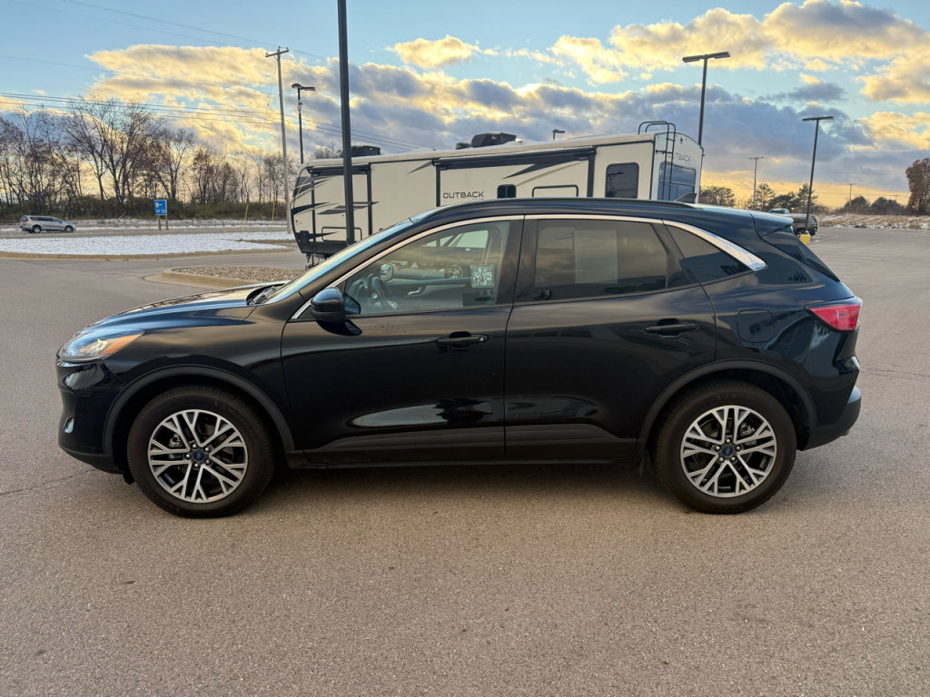 Used 2020 Ford Escape SEL image 6