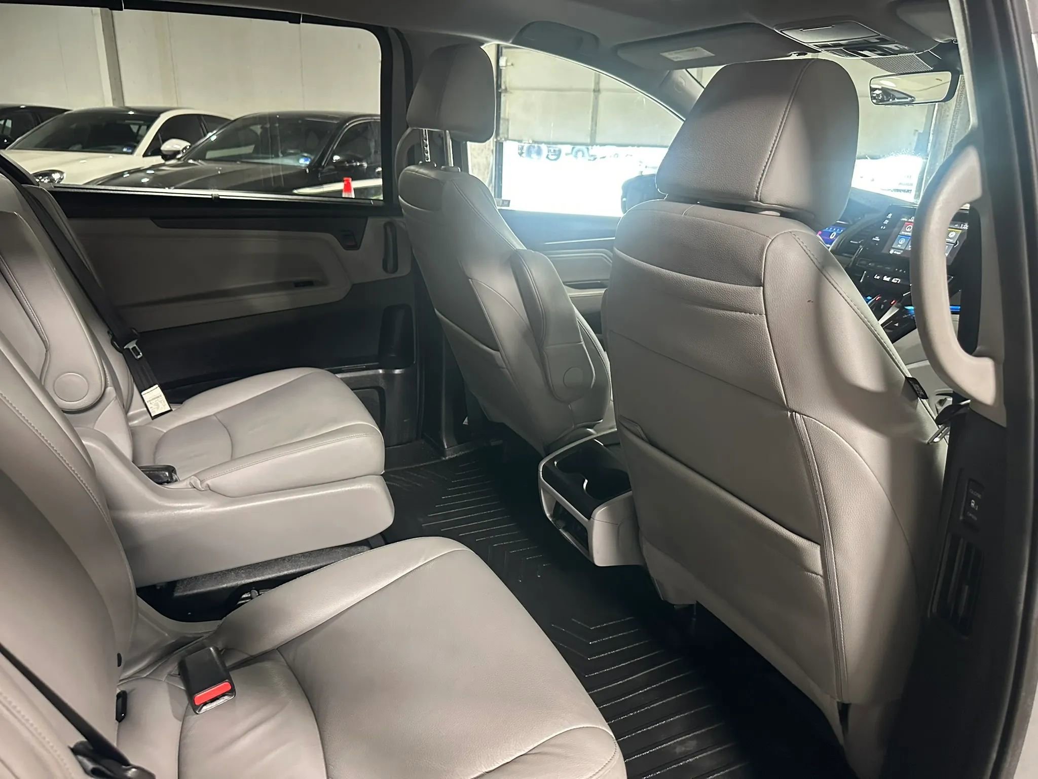 Used 2019 Honda Odyssey Elite image 26
